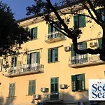 The Sea Bed & Breakfast 4*